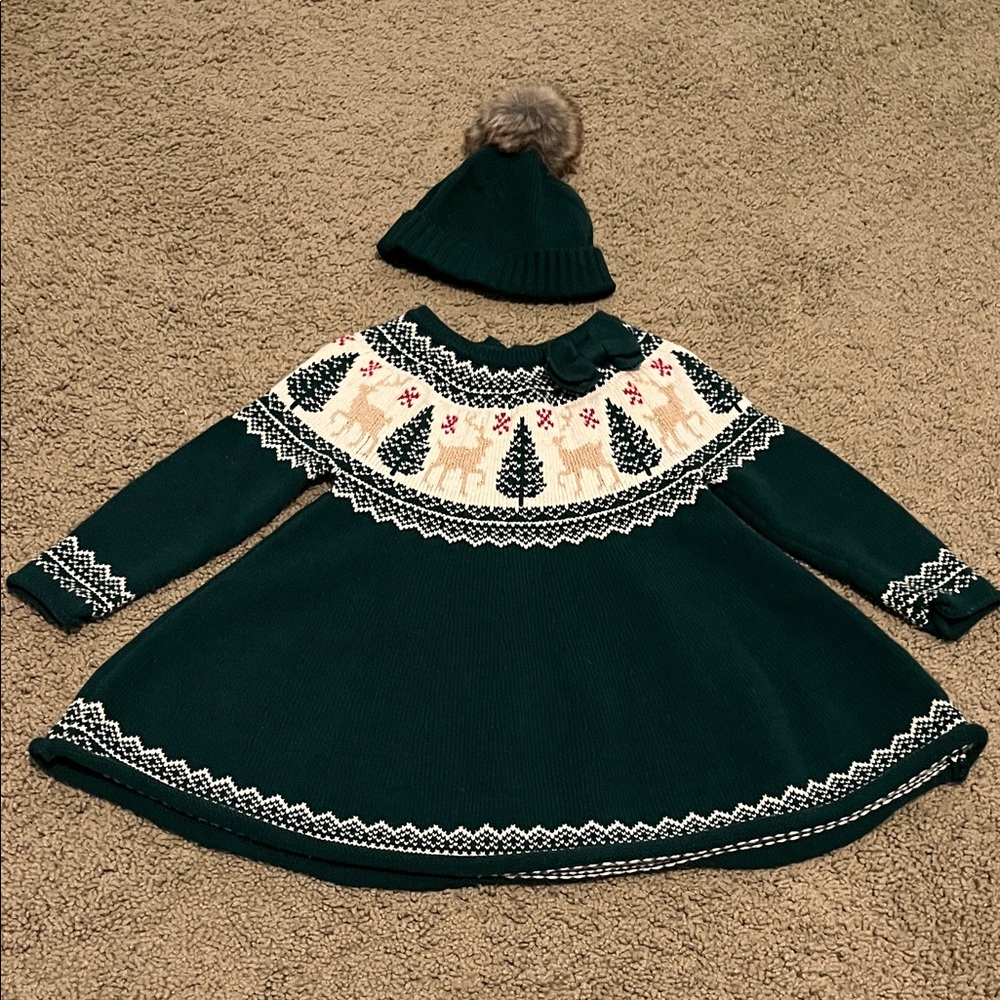 Tahari Green Knit Sweater